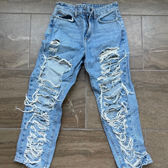 Carman Extremely Distressed Jeans - Picture 1 of 1